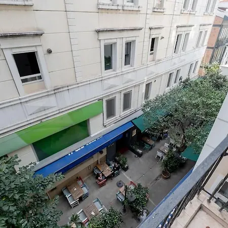Apartment Two-bedroom Istanbul
