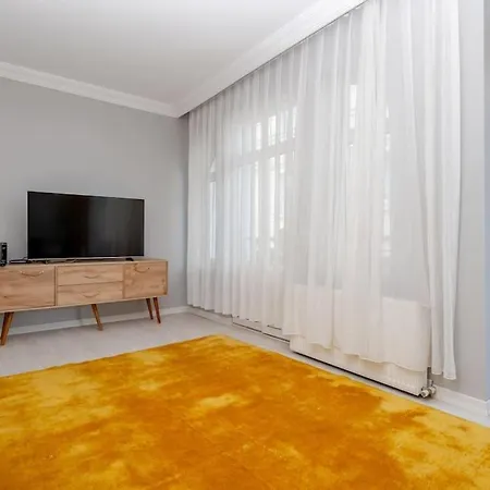 Two-bedroom * Istanbul